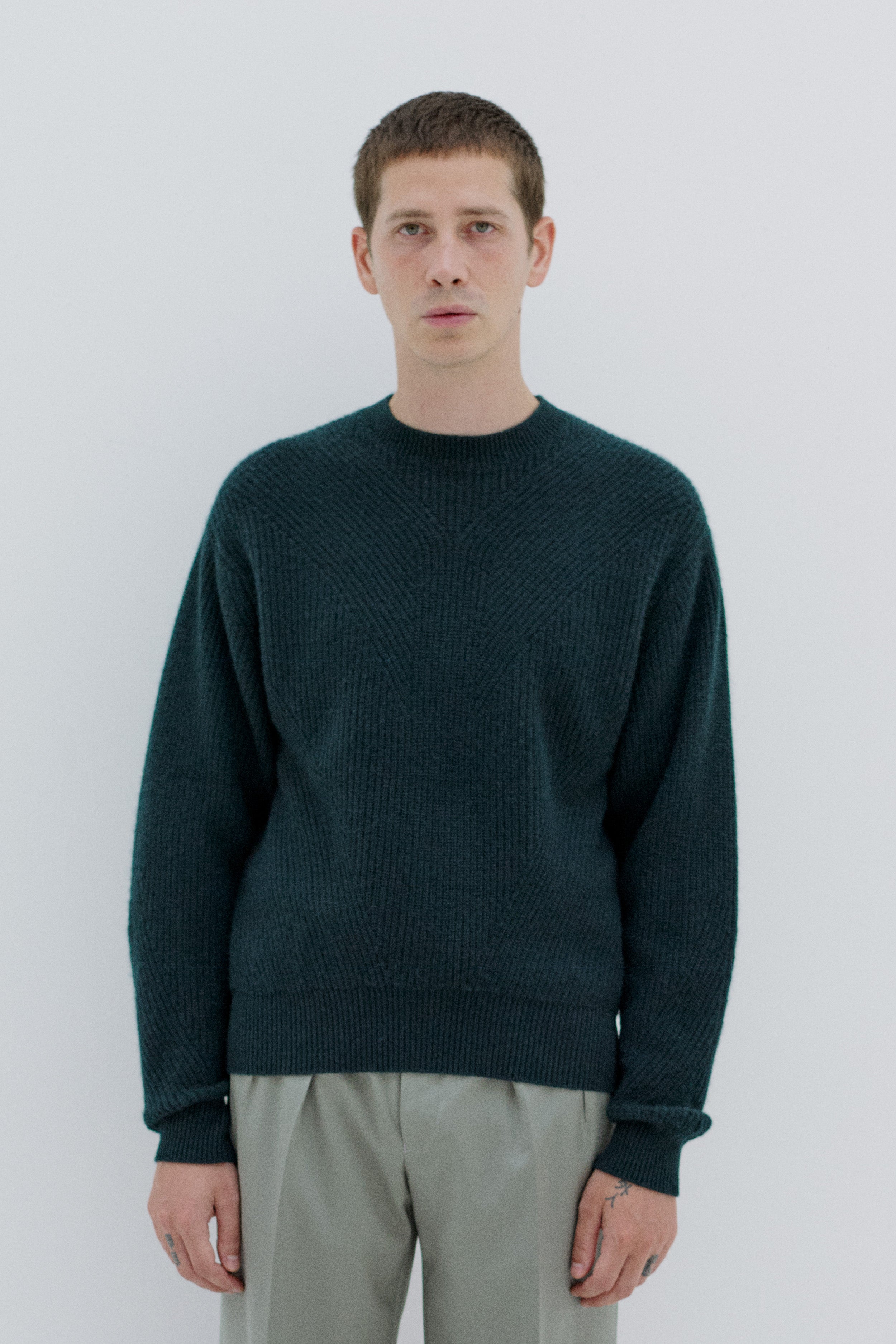 HALF CARDIGAN STITCH PULLOVER